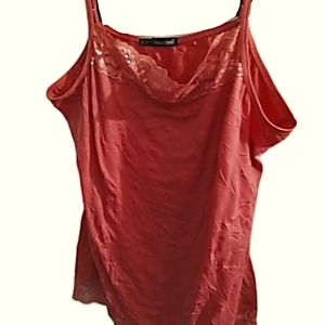 MAURICES PLUS WRINKLED LOOK LACED TANK TOP